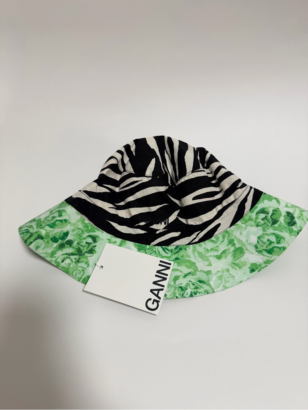 NWT GANNI Zebra & Green Floral Bucket Hat